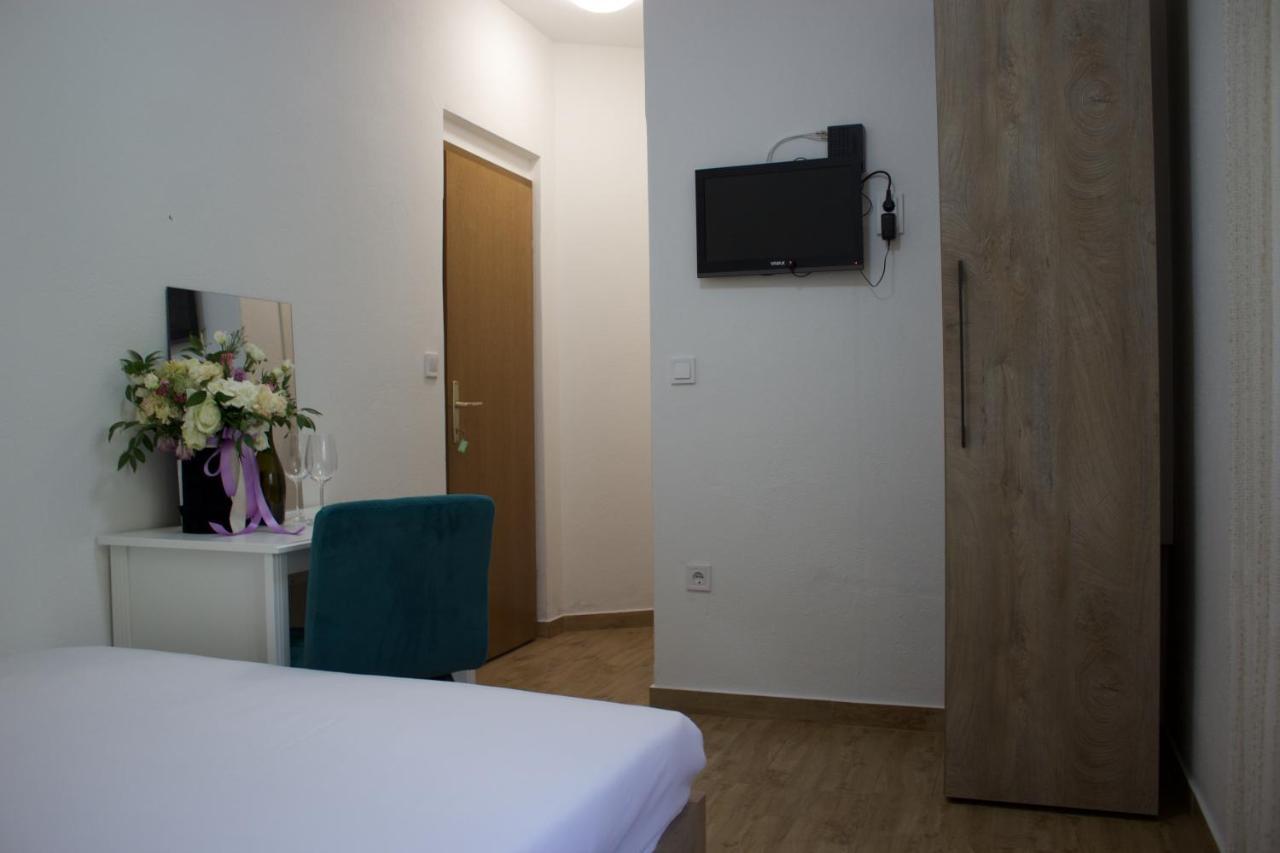 Apartmani Bauk Pucisca Ngoại thất bức ảnh