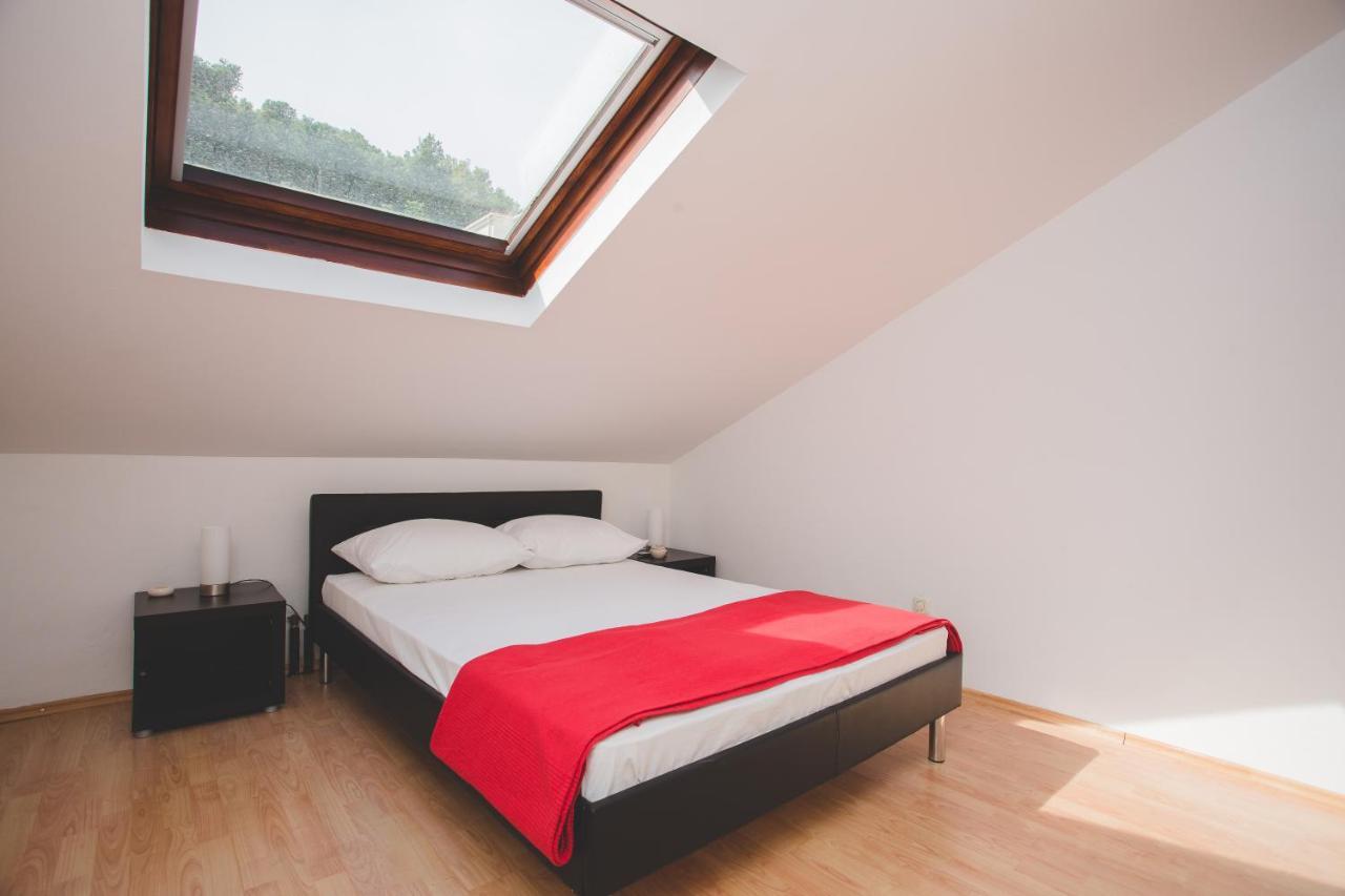 Apartmani Bauk Pucisca Ngoại thất bức ảnh