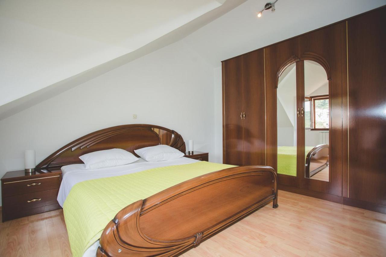 Apartmani Bauk Pucisca Ngoại thất bức ảnh